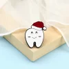 teeth-with-santa-hat